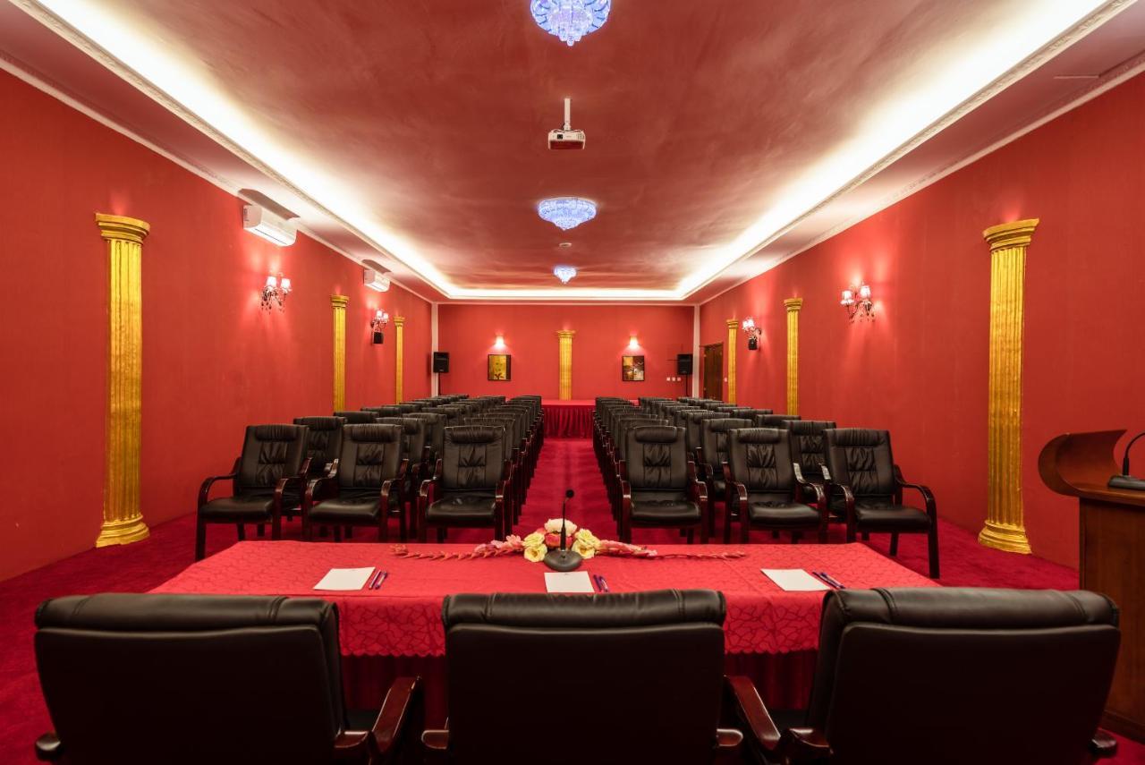Fun Retreat Resort, Hotel And Ayurveda Spa Arusza Zewnętrze zdjęcie