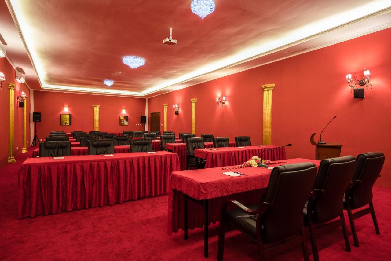 Fun Retreat Resort, Hotel And Ayurveda Spa Arusza Zewnętrze zdjęcie